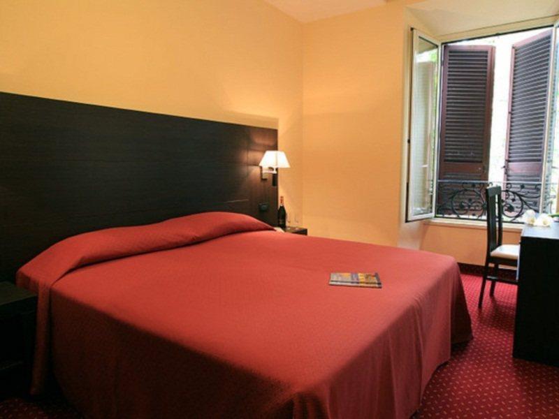 Hotel Versailles Ρώμη Εξωτερικό φωτογραφία