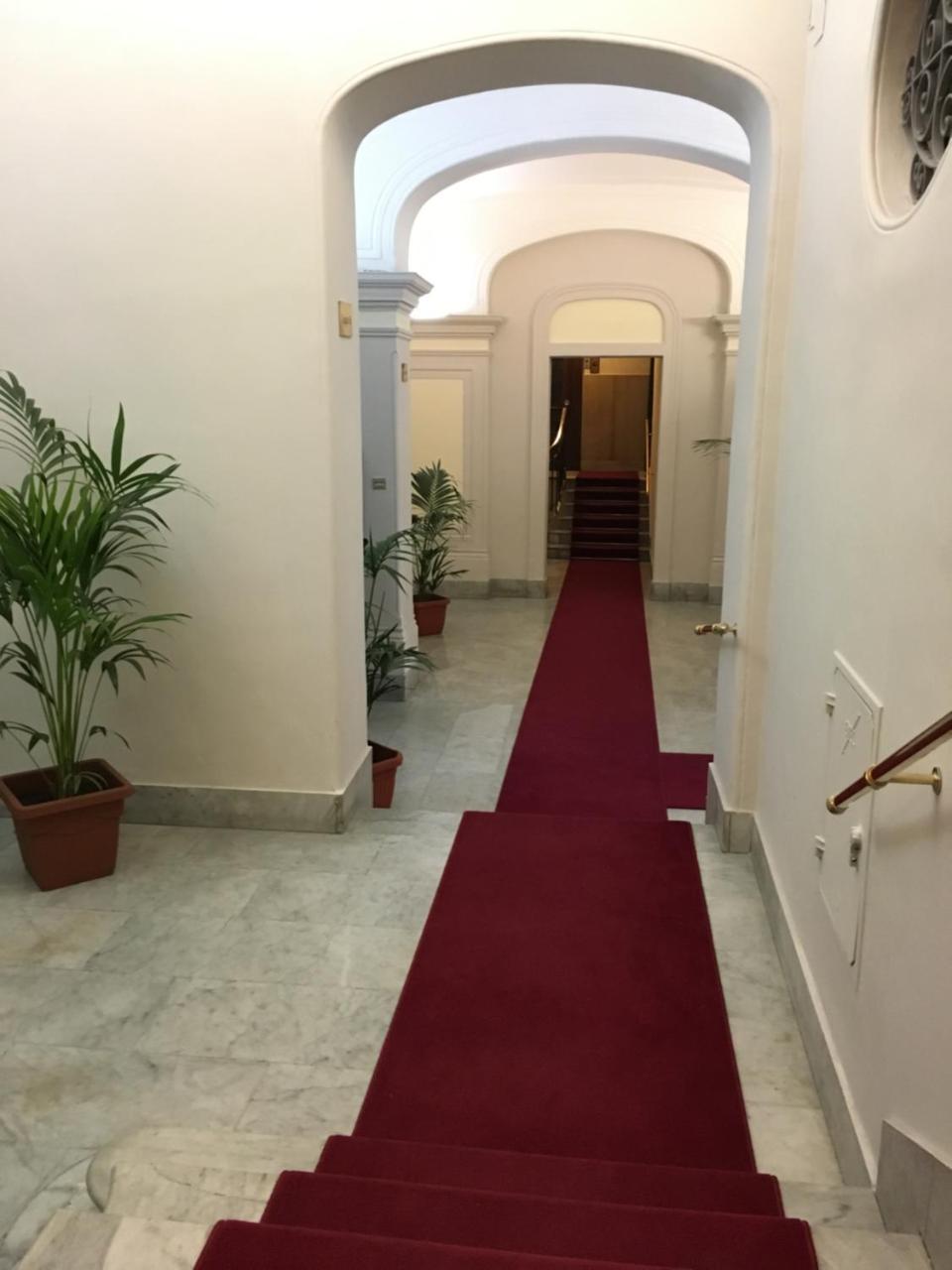 Hotel Versailles Ρώμη Εξωτερικό φωτογραφία